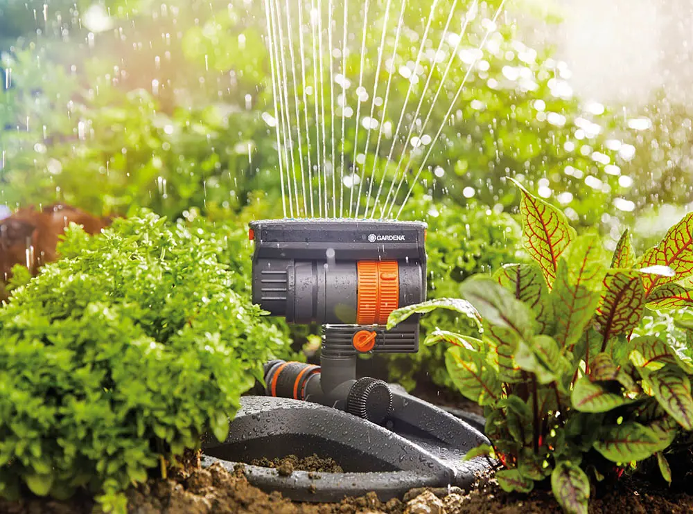 Viereck Regner Aquazoom Compact Gardena Zgonc