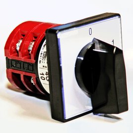 Ein-/Ausschalter zu Drehstrom-Motoren